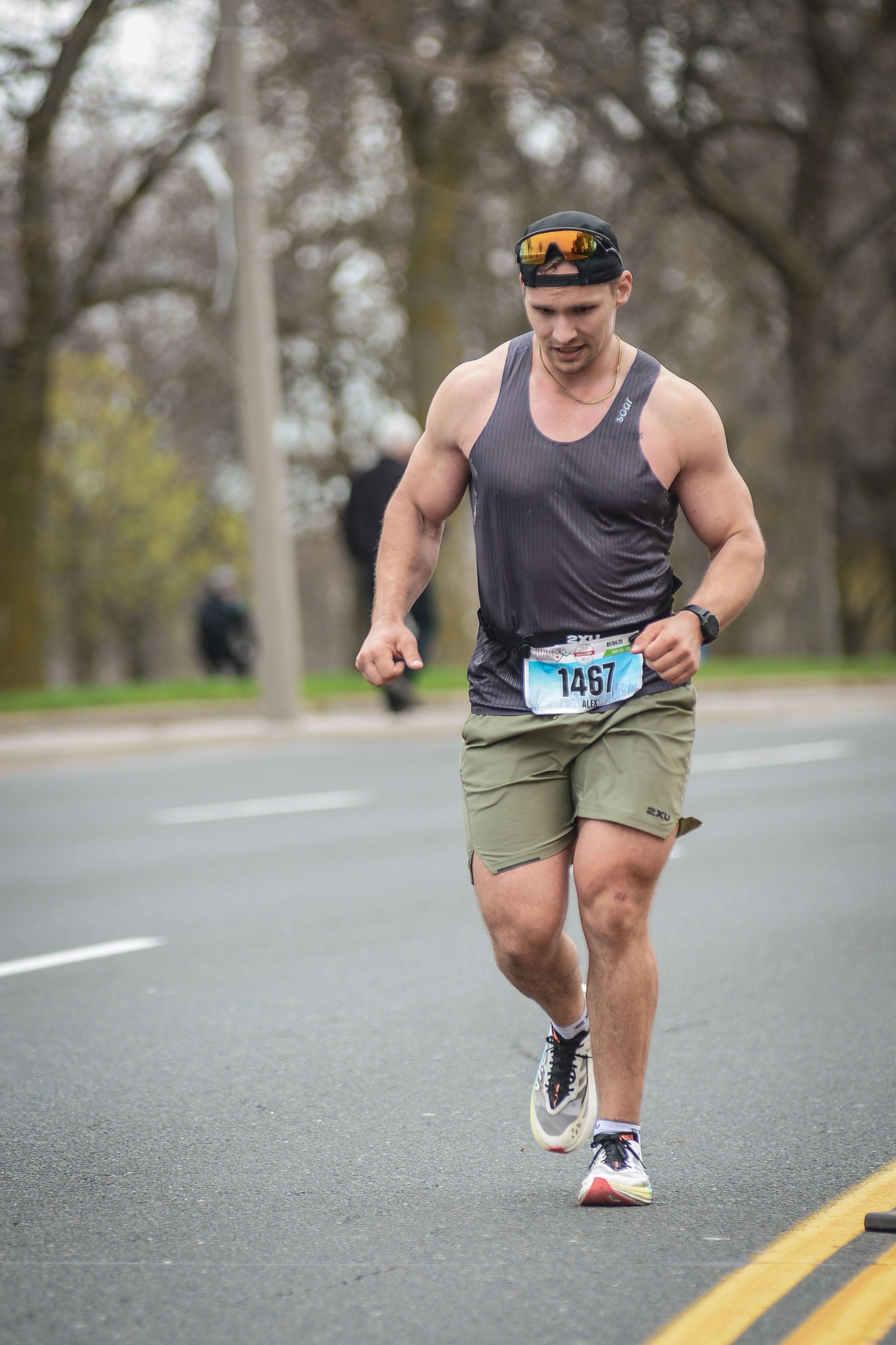 Alex Jafs running a marathon